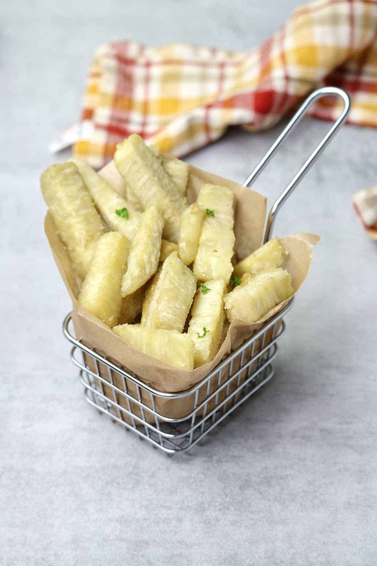 Yam Chips Serving Basket - Convenient African Food Shop